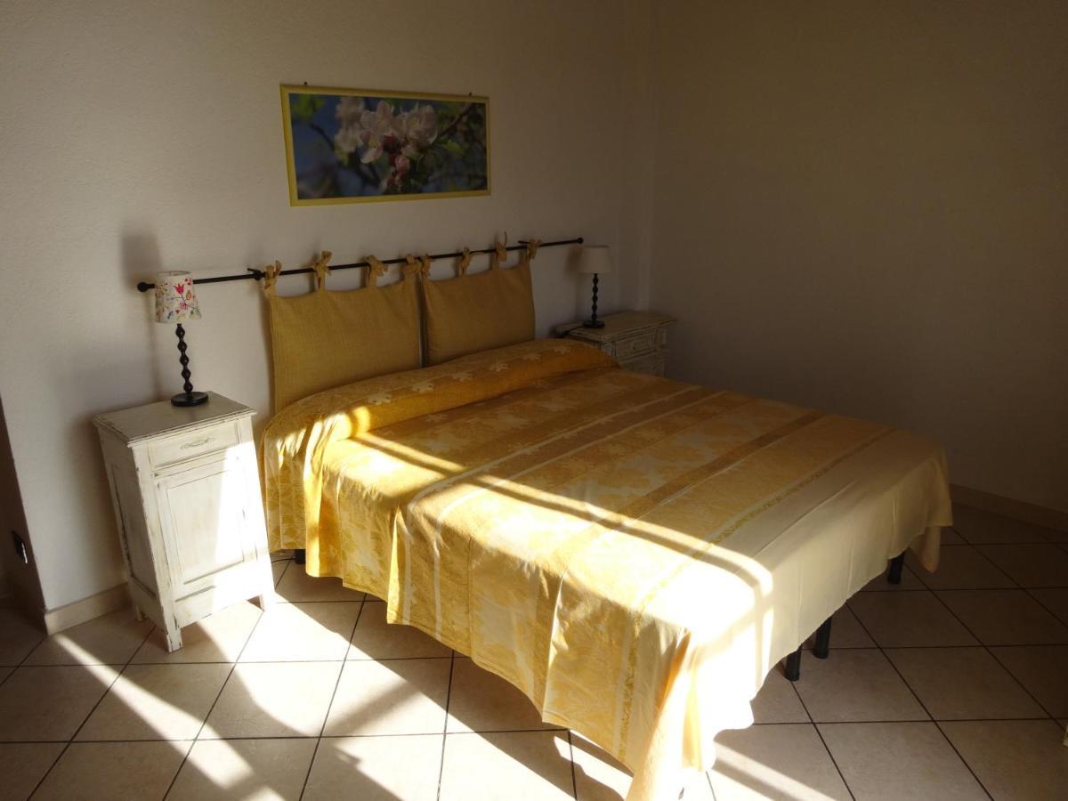 B&B Rubando Le Nuvole Орко-Фельино Экстерьер фото